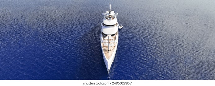 探索美女漫画之ACG世界:绚丽画风与动人故事 探索美女漫画之ACG世界:绚丽画风与动人故事